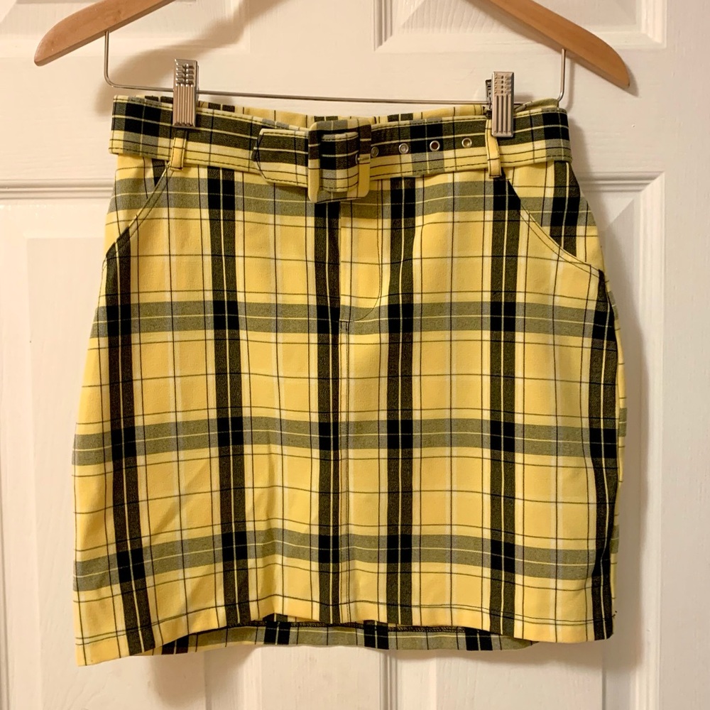 Hollister Nwt Belted Yellow Plaid Skirt Size XS Color: Black/Yellow